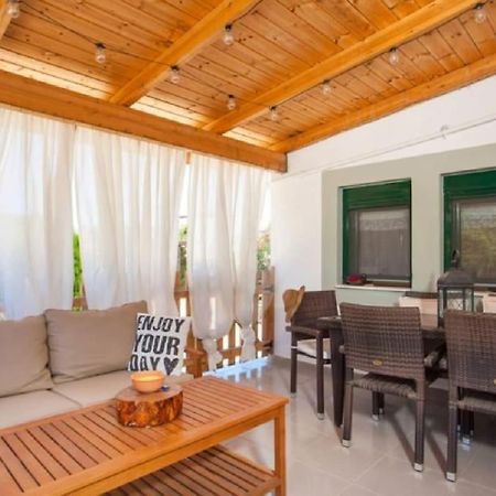 Villa Lea Vlicha  ภายนอก รูปภาพ