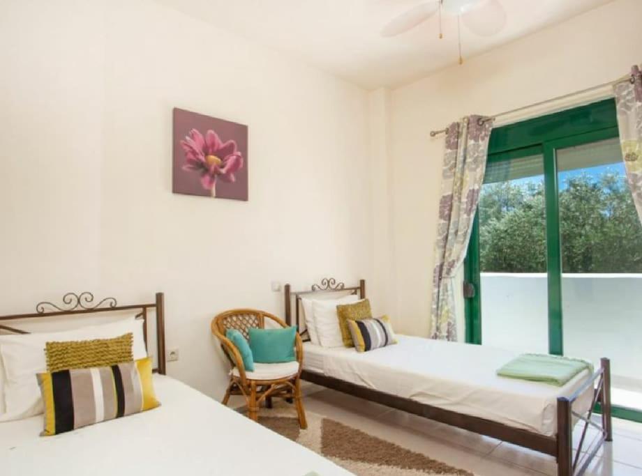 Villa Lea Vlicha  ภายนอก รูปภาพ